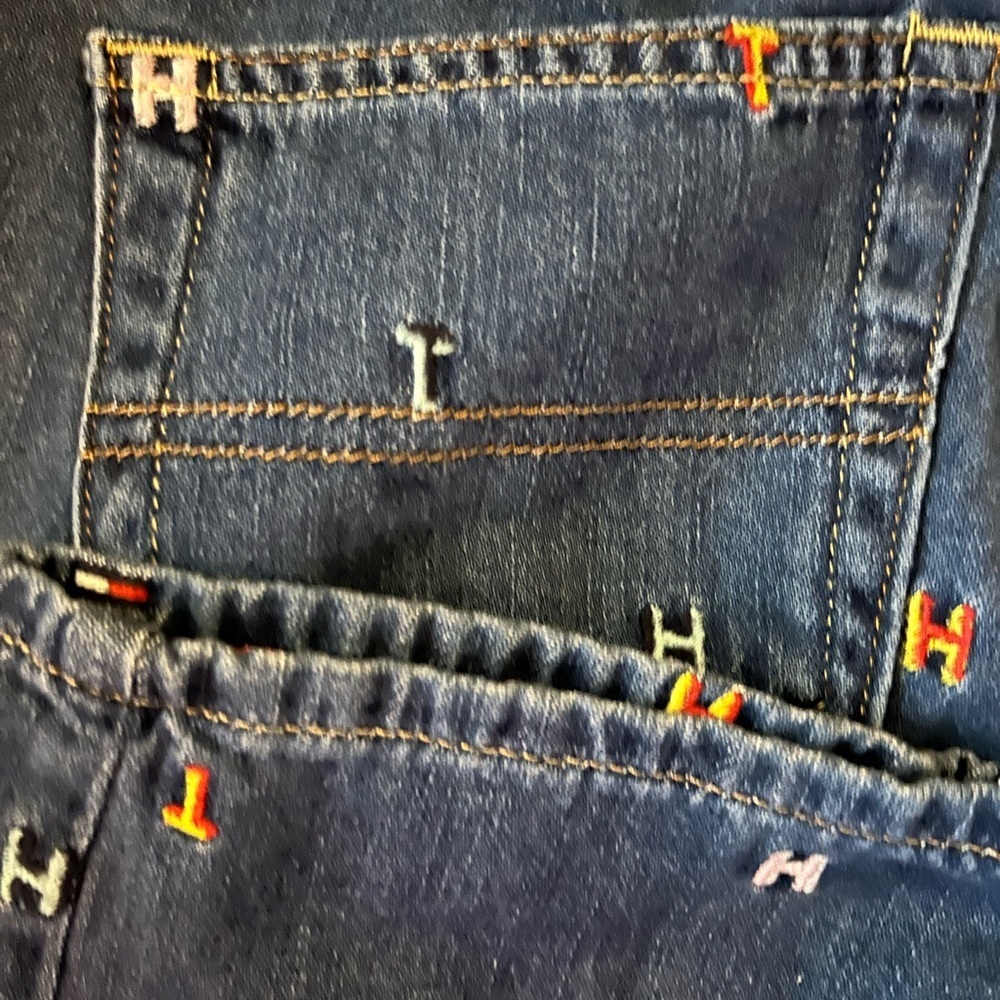 Tommy Hilfiger Embroidered Multi-color Sig. TH Boyfriend Copain Jeans Sz 0 - Picture 3 of 12
